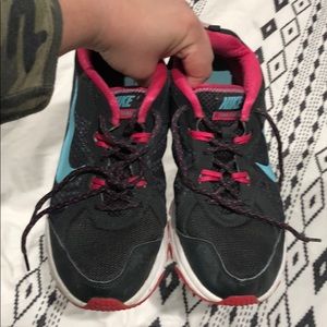 Women’s Nike shoes